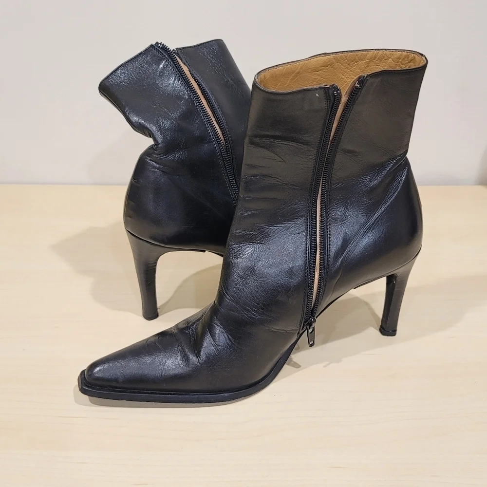 Sz 39 EU Gaia Fermani Black Leather Stiletto Ankle Boots Handcrafted in Italy